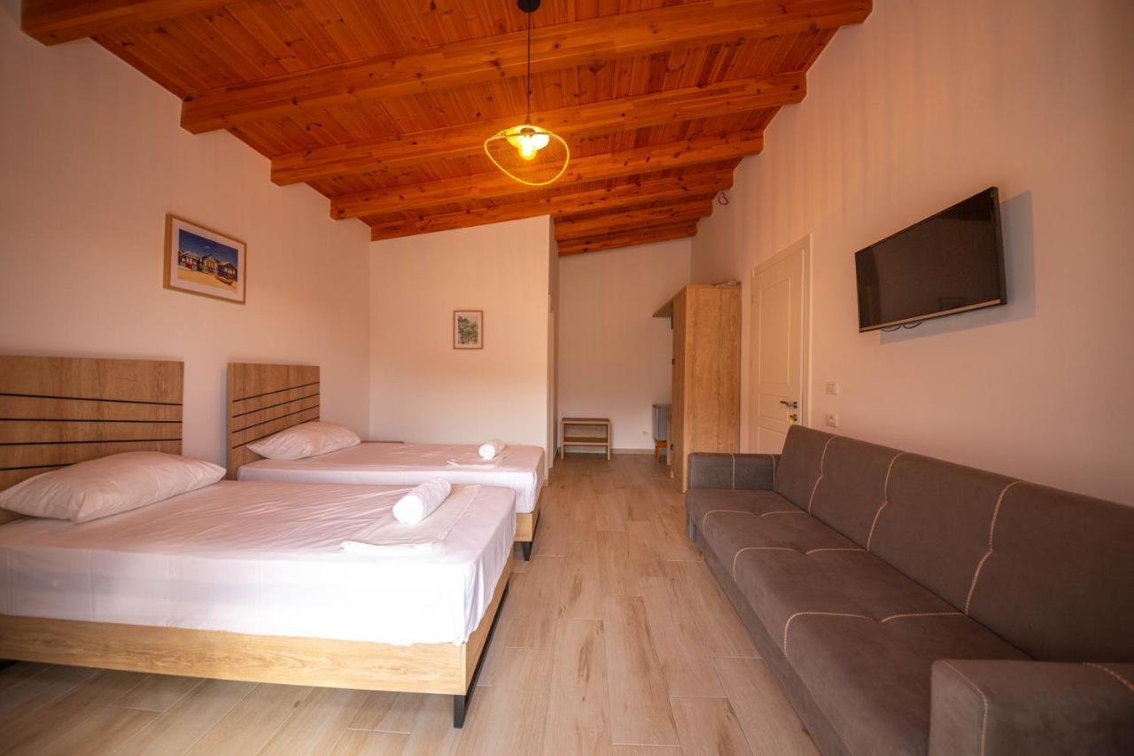 Villa Rondo Himarë Eksteriør billede